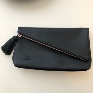 Crabtree & Evelyn clutch